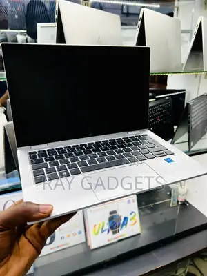 New Laptop HP EliteBook x360 1040 G5 16GB Intel Core i7 SSD 256GB