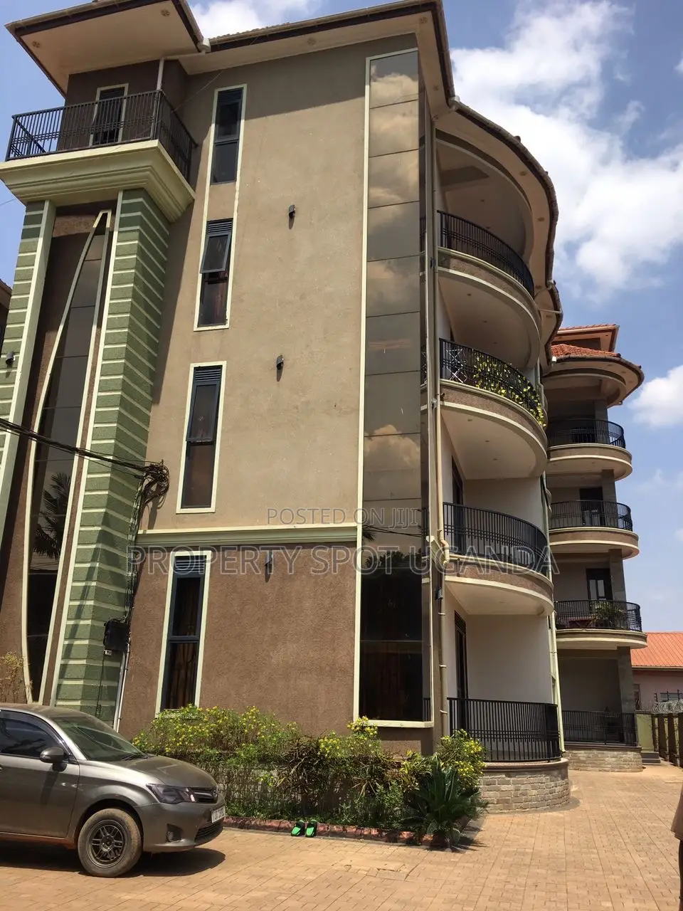 2bdrm Apartment in Central Division for sale