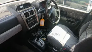 Mitsubishi Pajero IO 2000 Silver