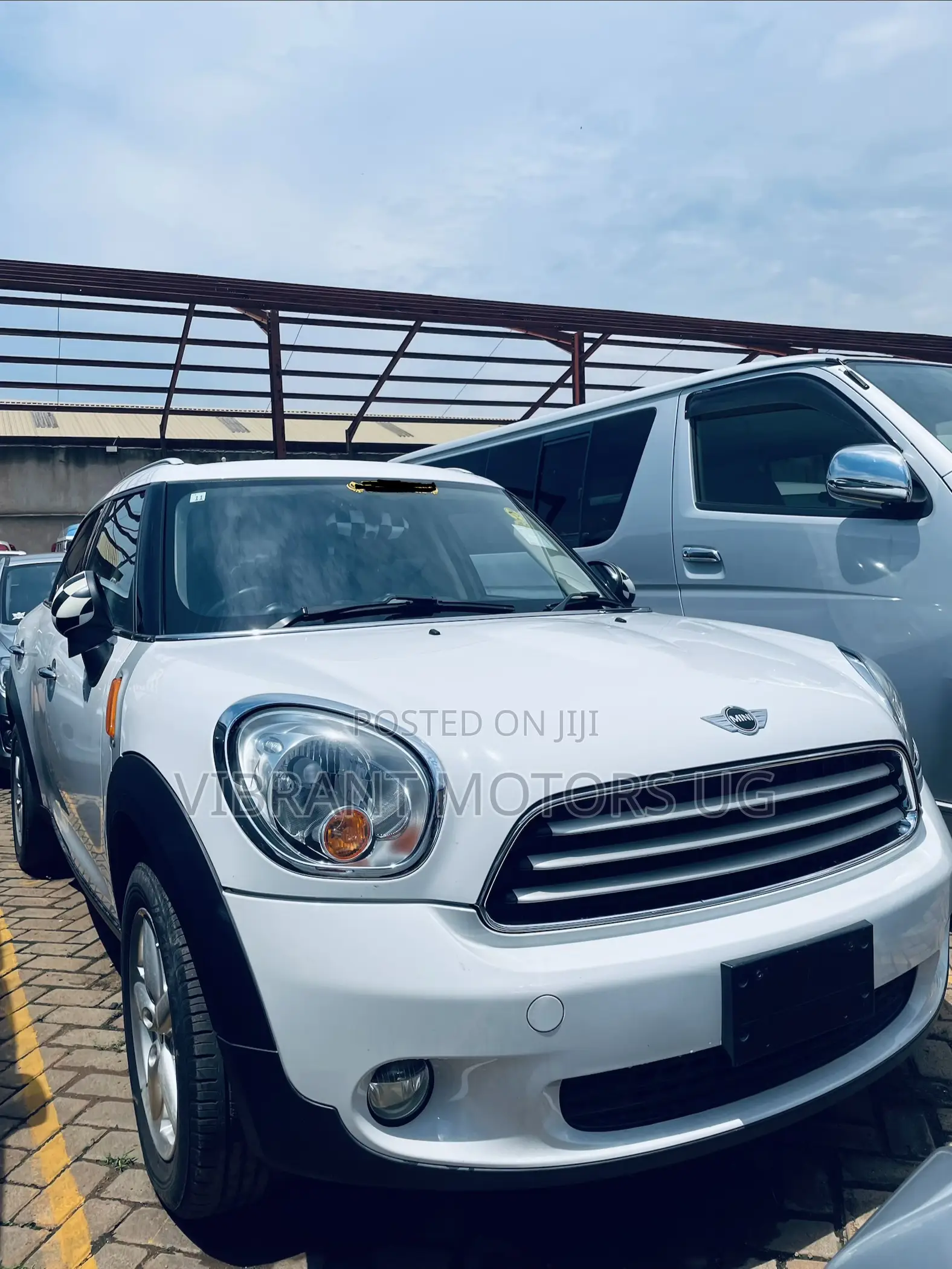 Mini Cooper 2012 White