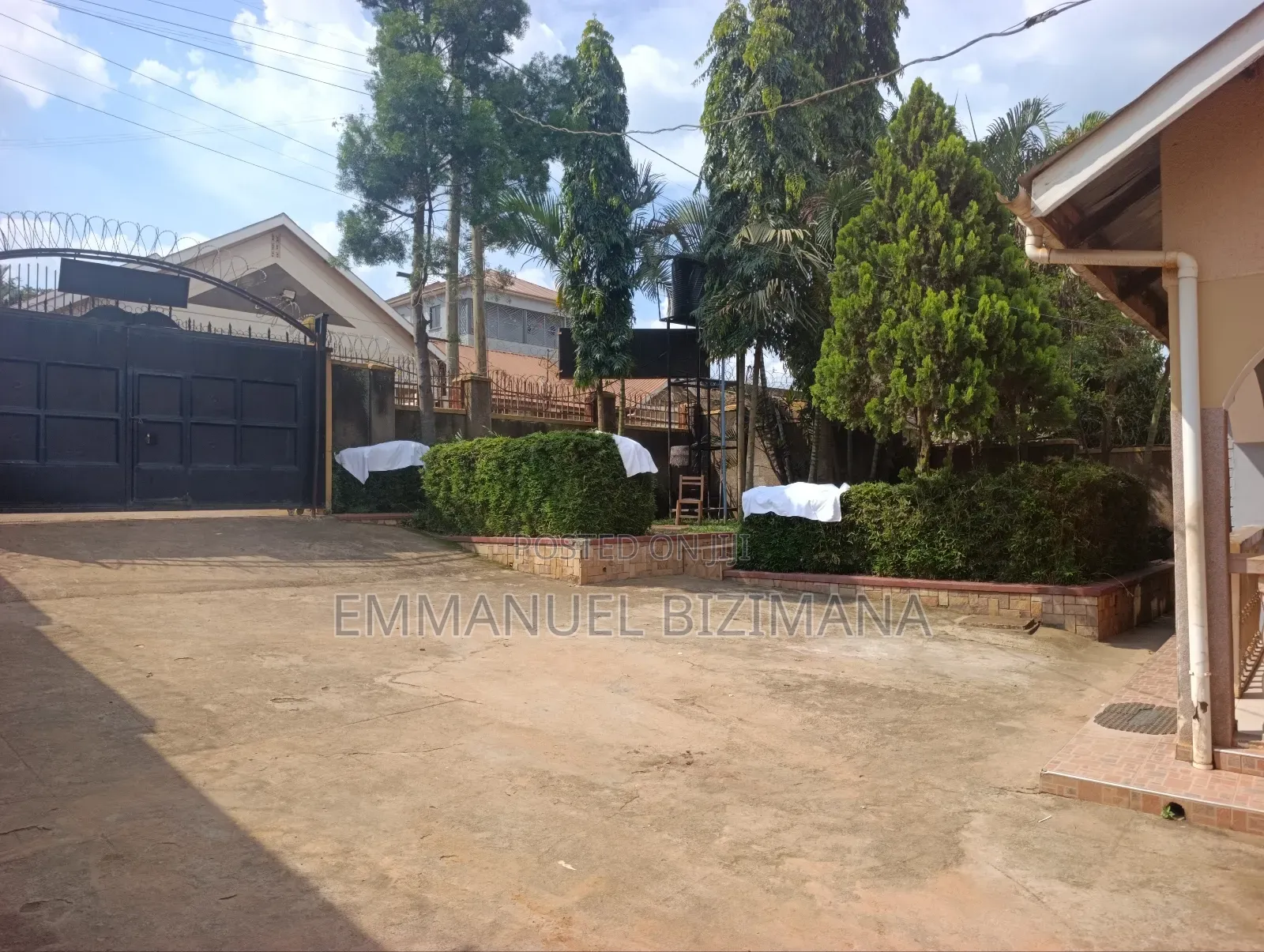 Furnished 5bdrm Bungalow in Namugongo, Central Division for sale