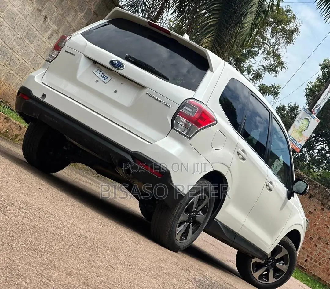 Subaru Forester 2017 White