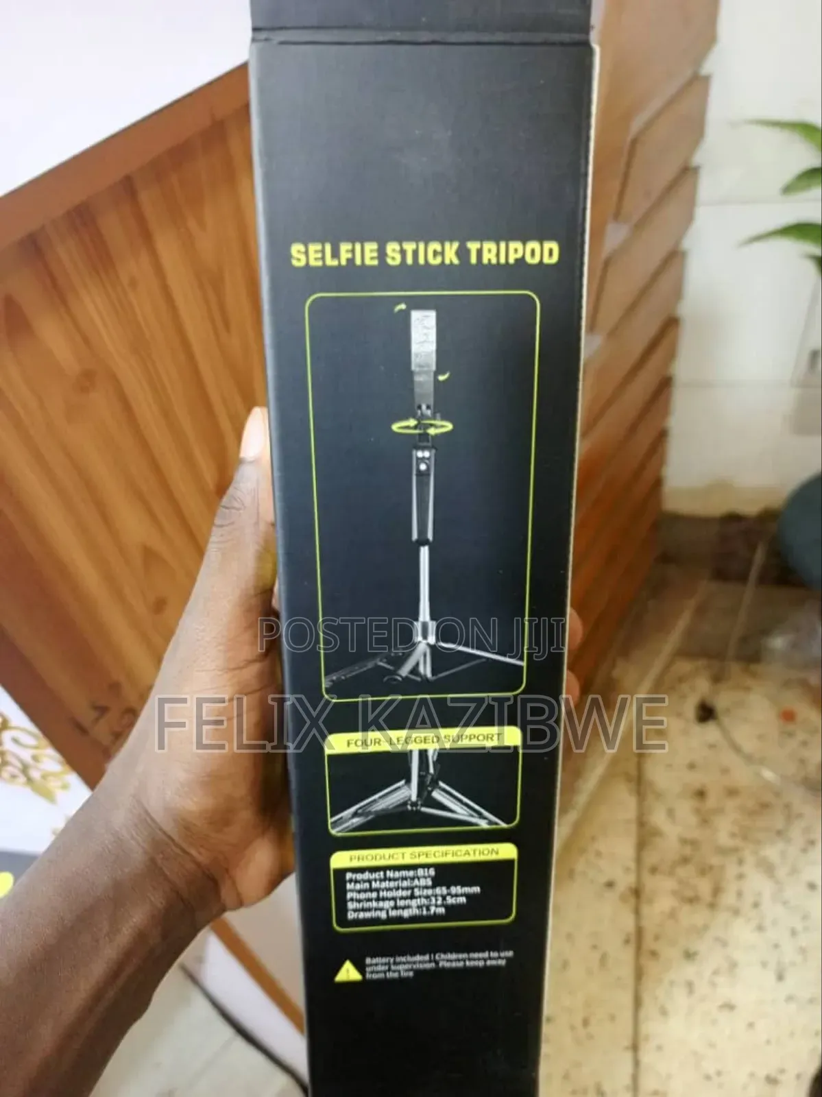 +3
The B16 Long 1.7m Stable Selfie Stick Quadrupod.