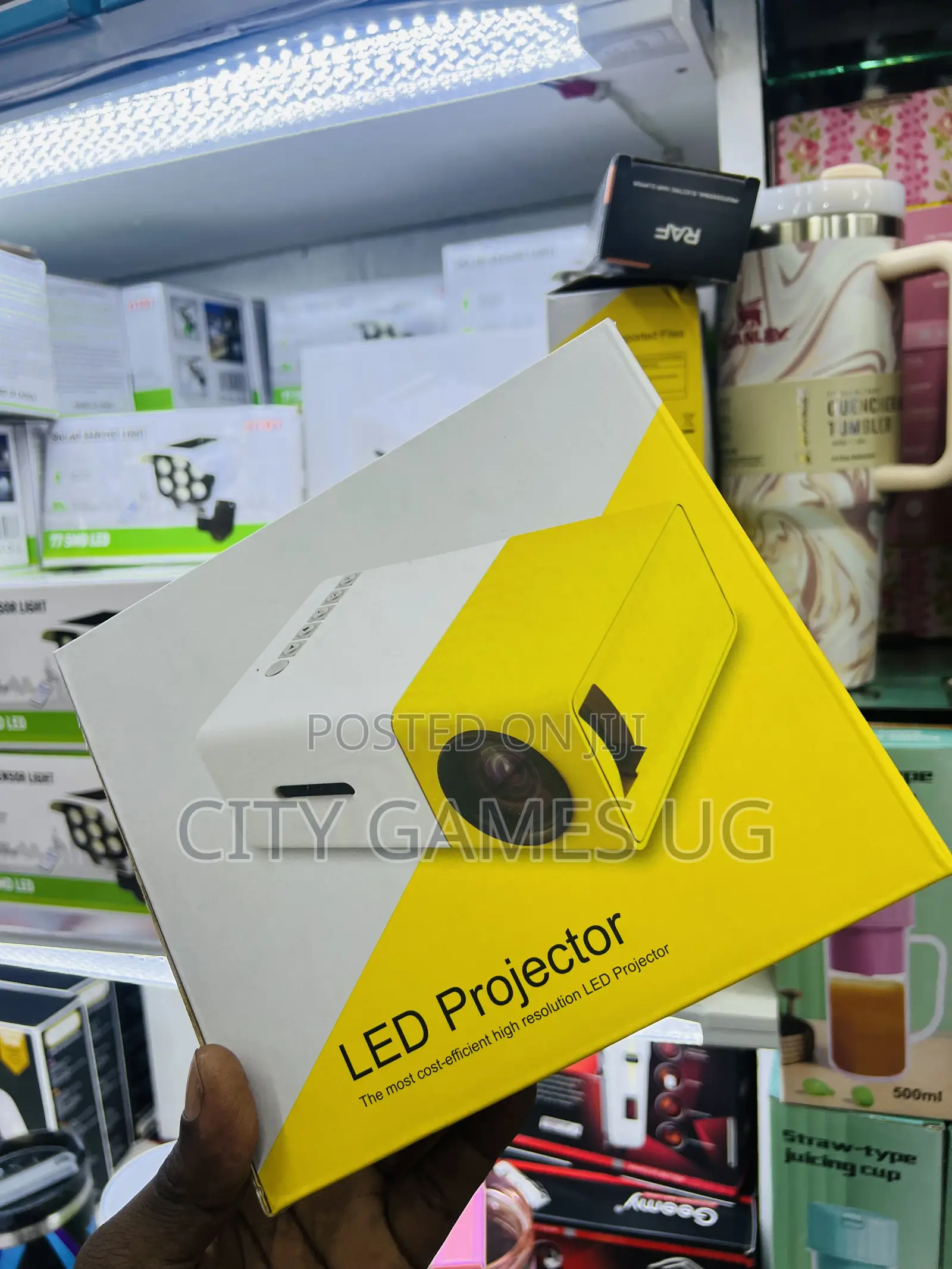 Led Projector/High Resolution Led Projector