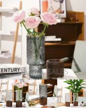 Contemporary Textured Glass Flower Vase