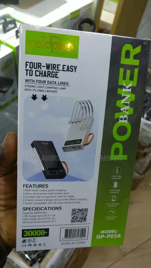 30000mah Fast Charging Powerbank With Led Flashlight Built-in 4 Cables