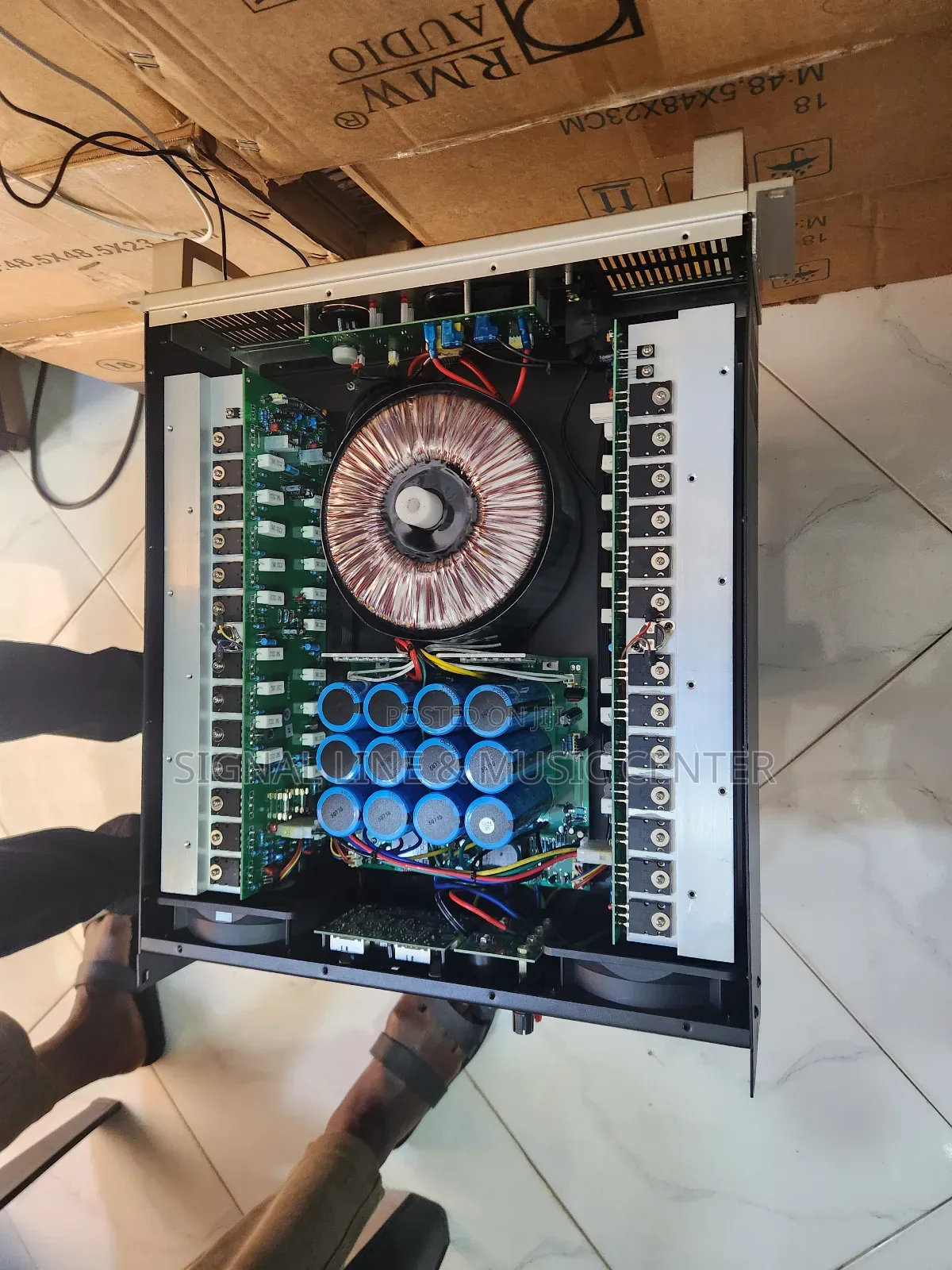Yamaha Power Amplifier P9500s