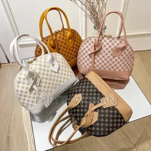 Chain Cross Bag