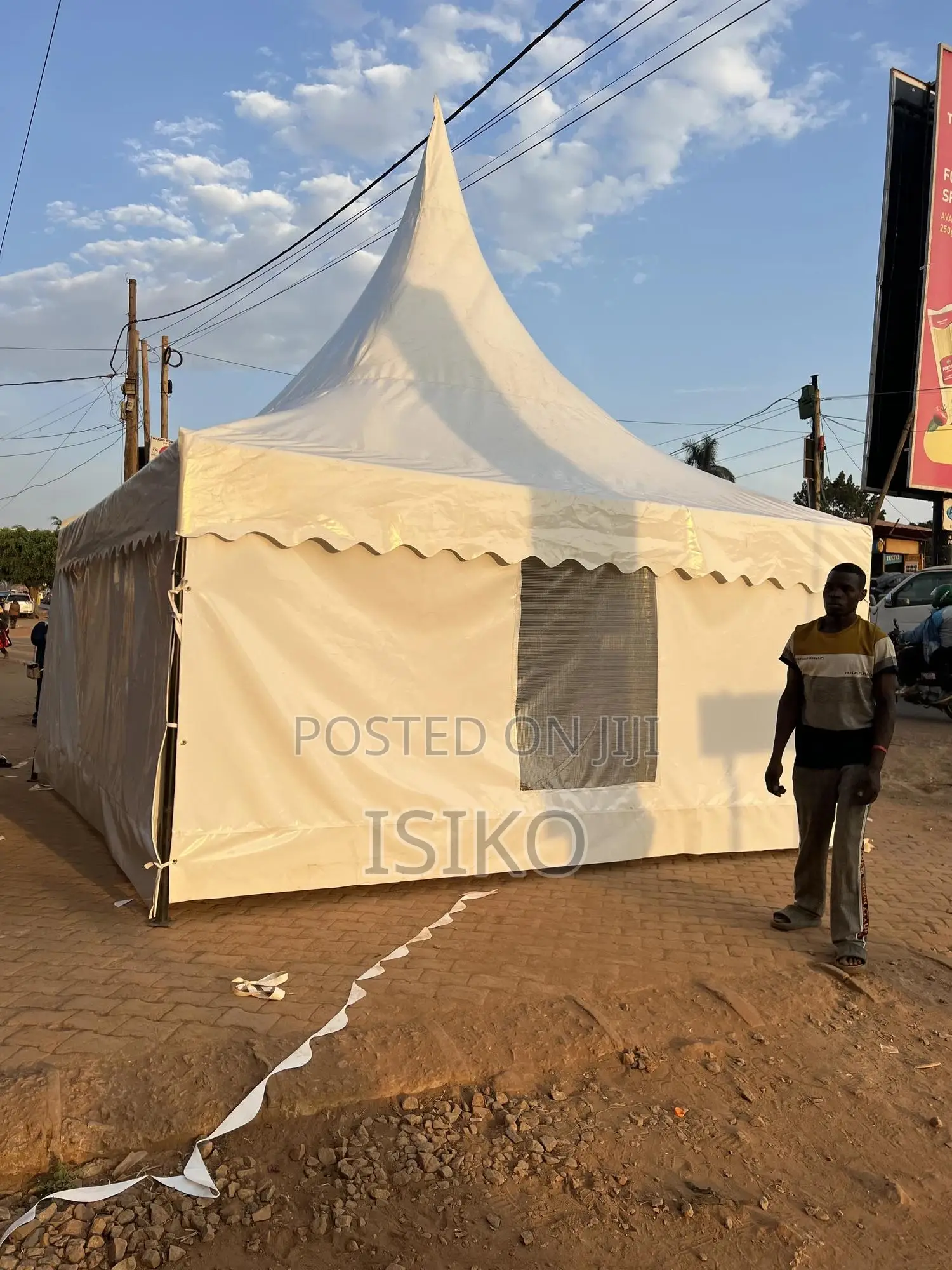 A Three Side Covered 50seater Tent