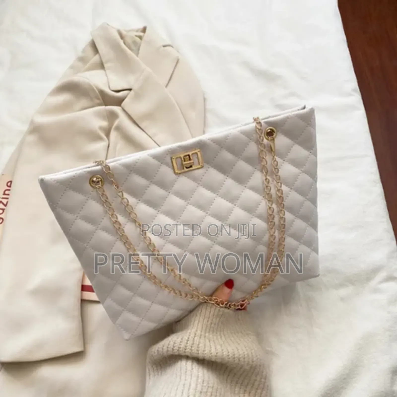 Chain Shoulder Bag