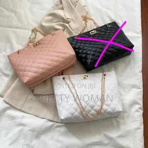 Chain Shoulder Bag