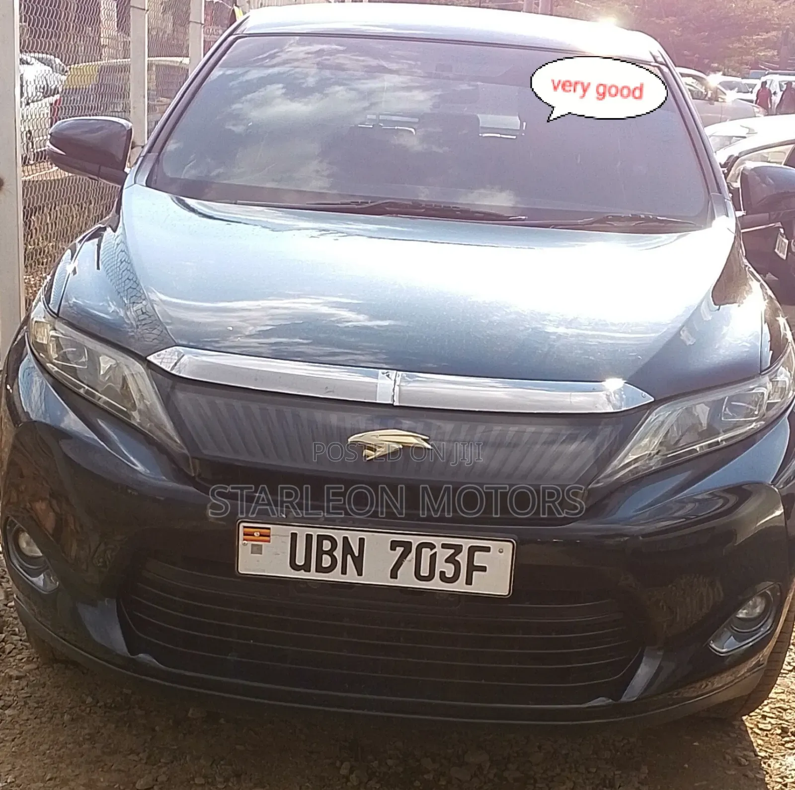 Toyota Harrier 2.0 2014 Black