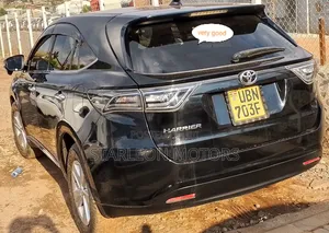 Toyota Harrier 2.0 2014 Black