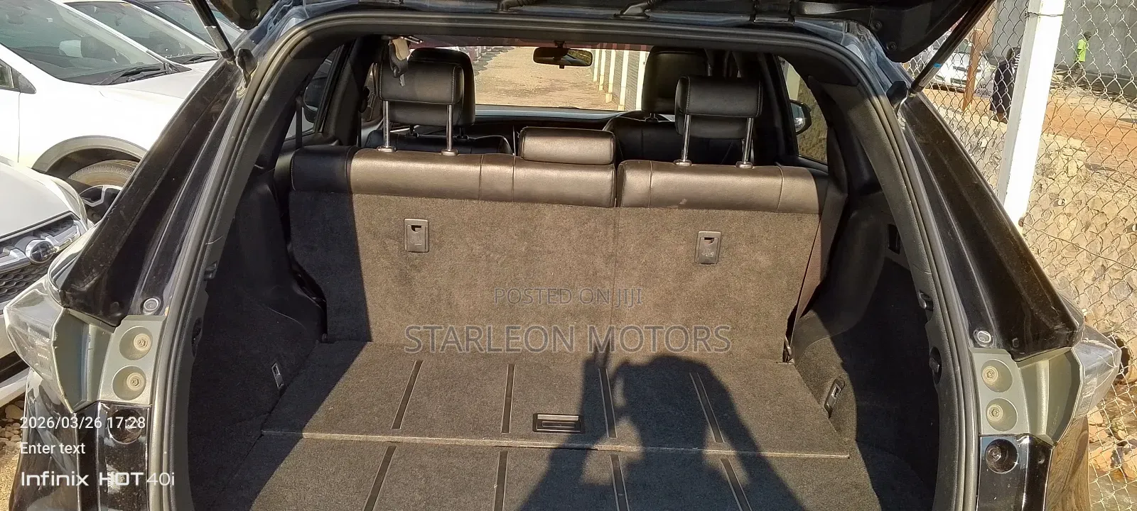 Toyota Harrier 2.0 2014 Black