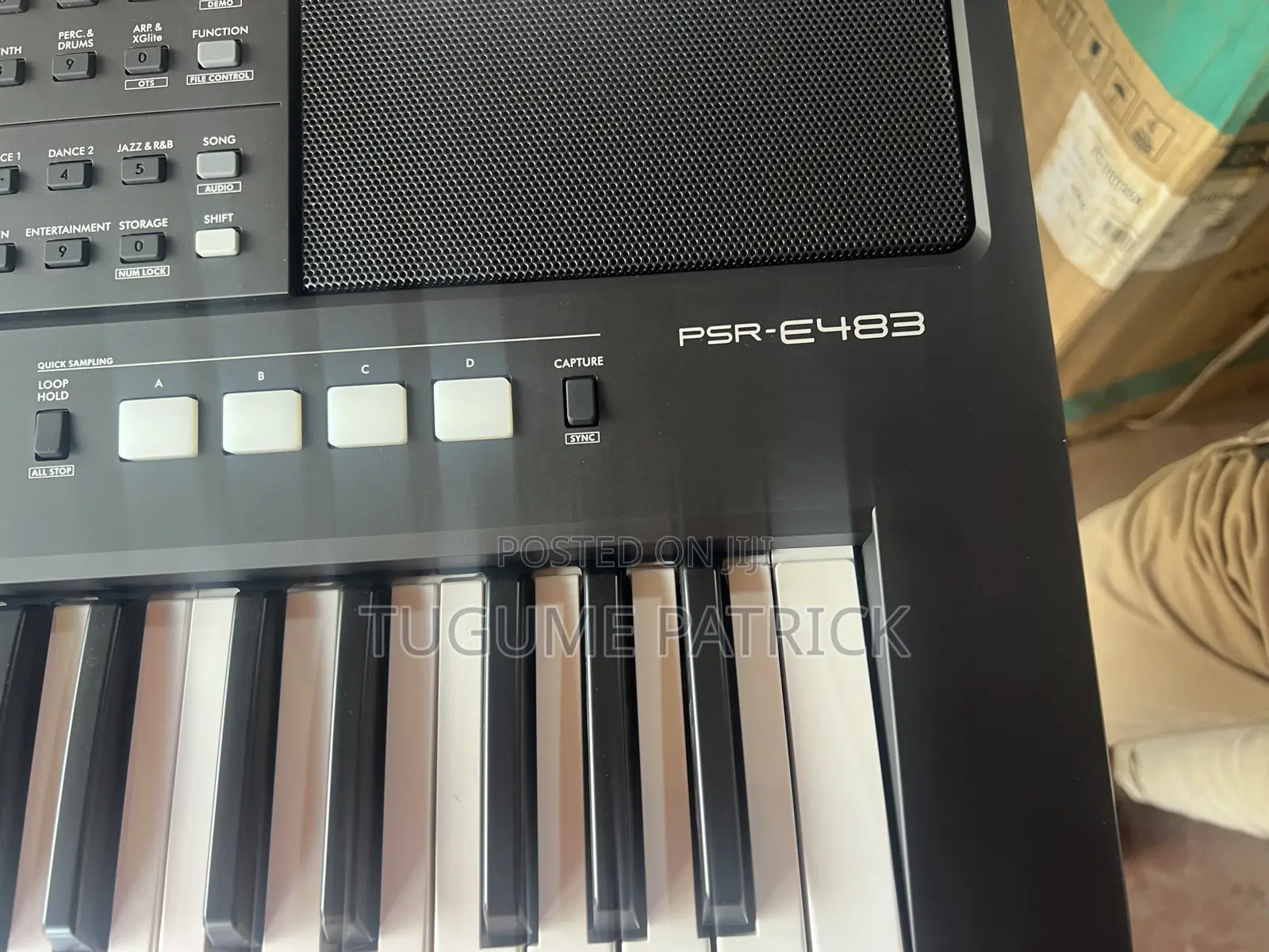 Yamaha Keyboard 483