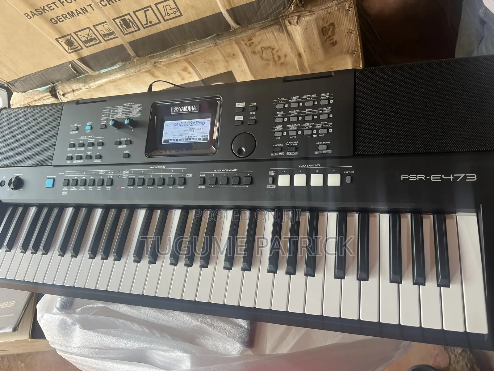 Yamaha Keyboard 483