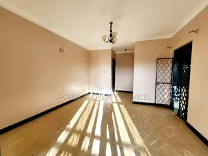 3bdrm Apartment in Kira Road for rent