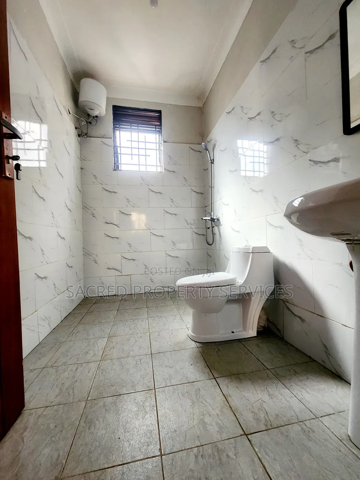 1bdrm Apartment in Kyaliwajara Road, Kira for rent