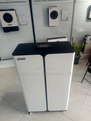 All in One 15kwh Lithium Battery 11kva Hybrid Inverter Power Station