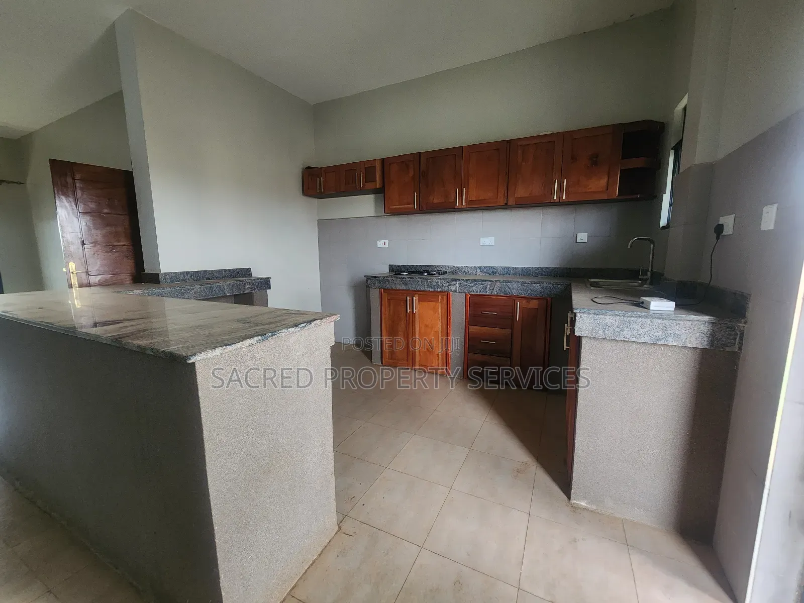 2bdrm Apartment in Kira Town for rent