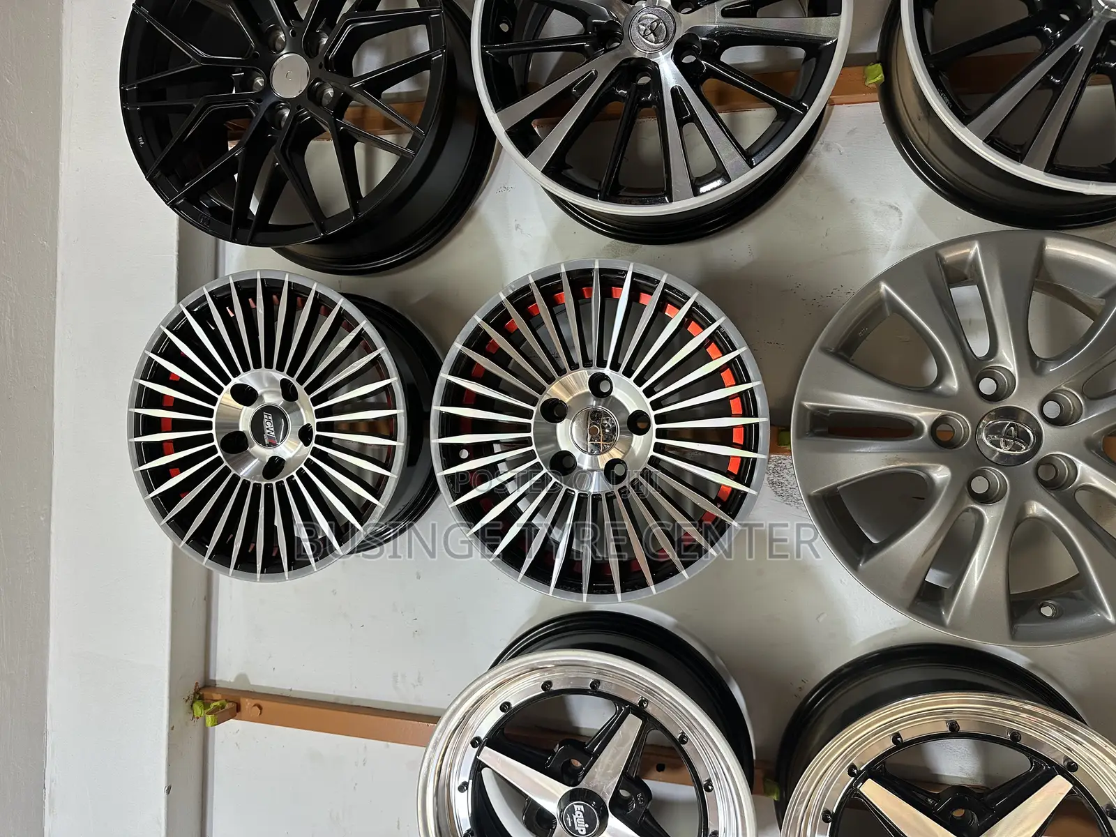 Rims Size 13 to Size 22 Available in Different Designs