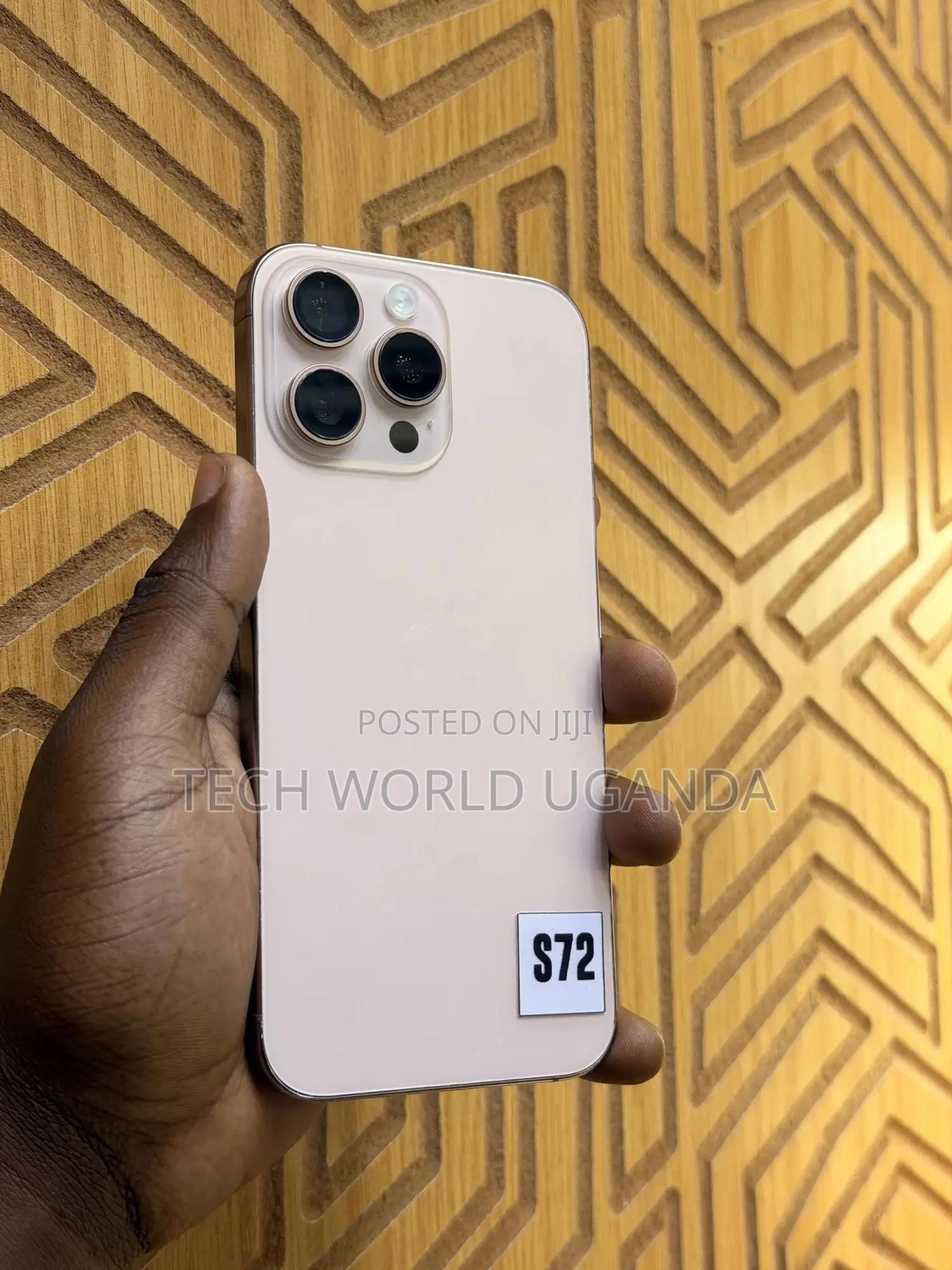Apple iPhone 16 Pro Max 256 GB Gold
