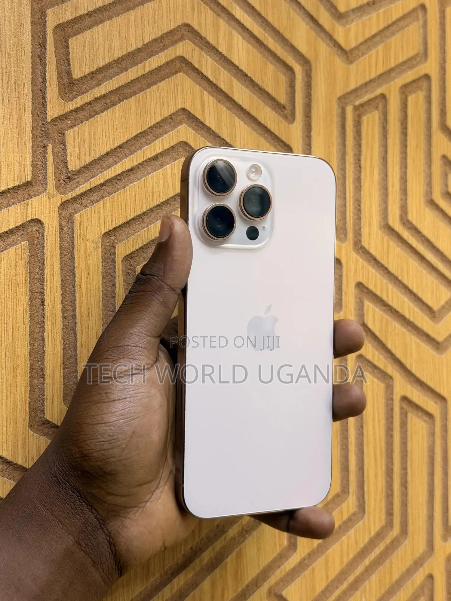 Apple iPhone 16 Pro Max 256 GB Gold