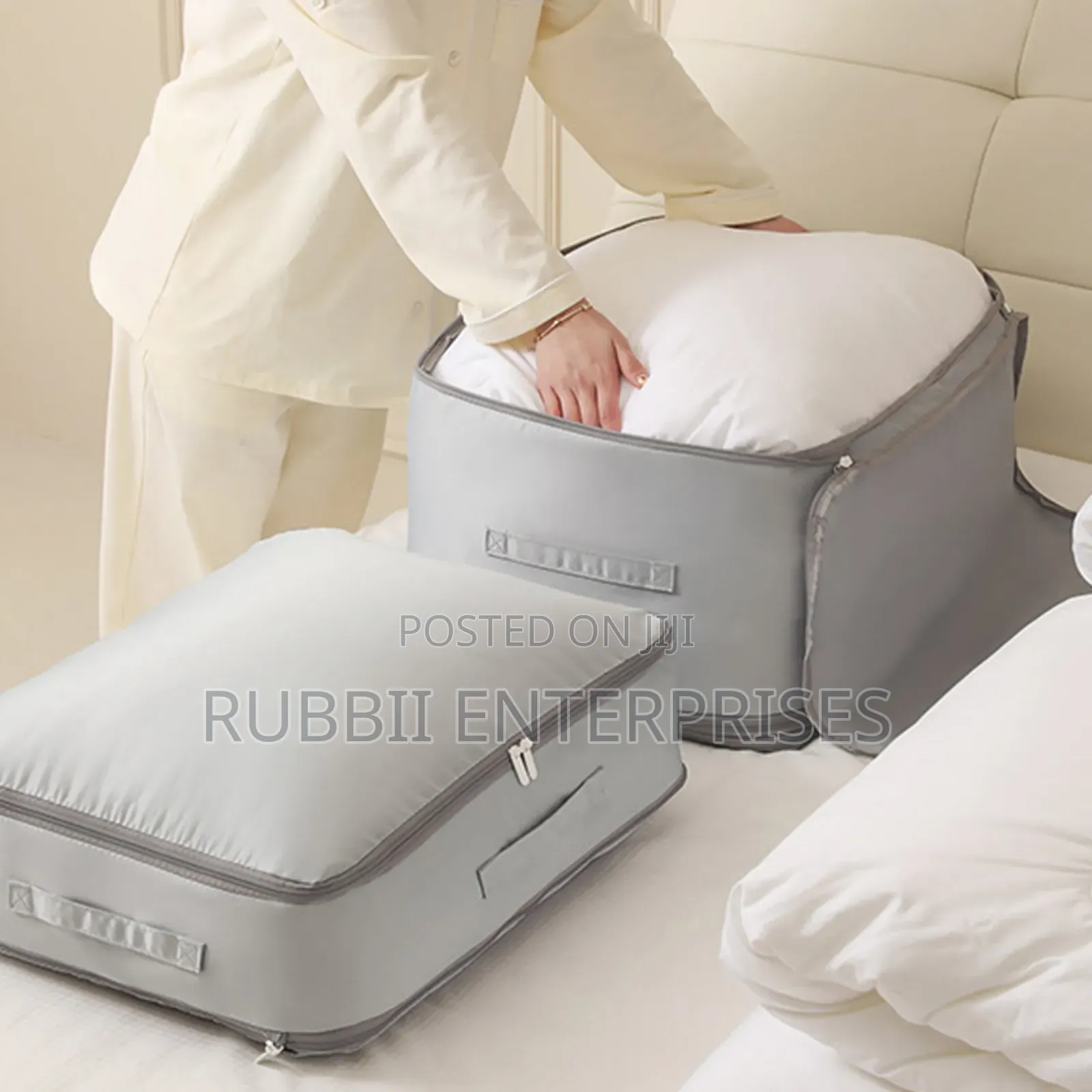 Ultra Space-Saving Self-Compression Organizer