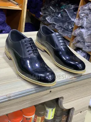 Franco Banetti Shinny Leather Oxfords