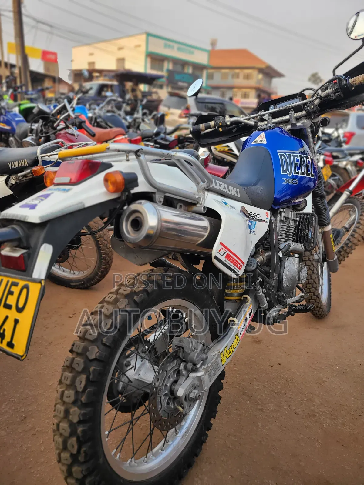 Suzuki 2015 Blue