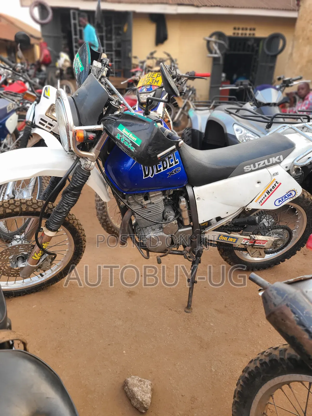 Suzuki 2015 Blue