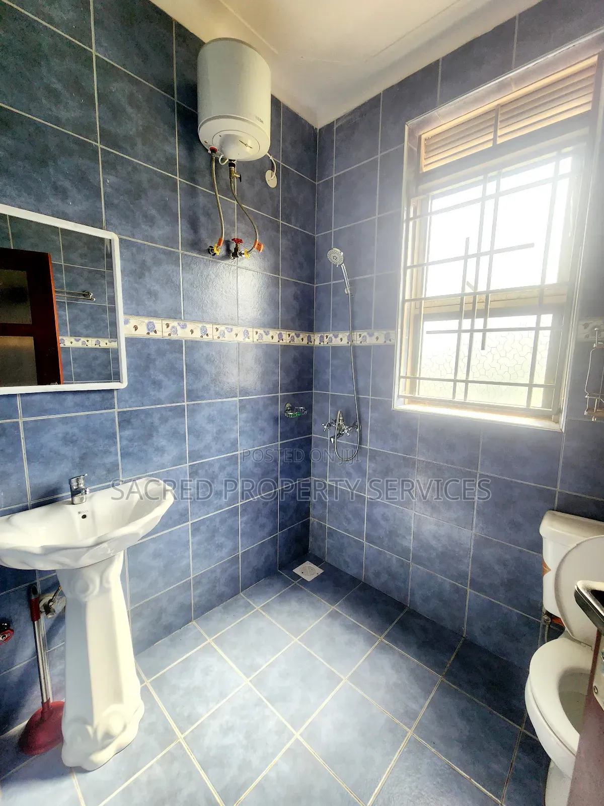 1bdrm Apartment in Kira Kyaliwajara for rent