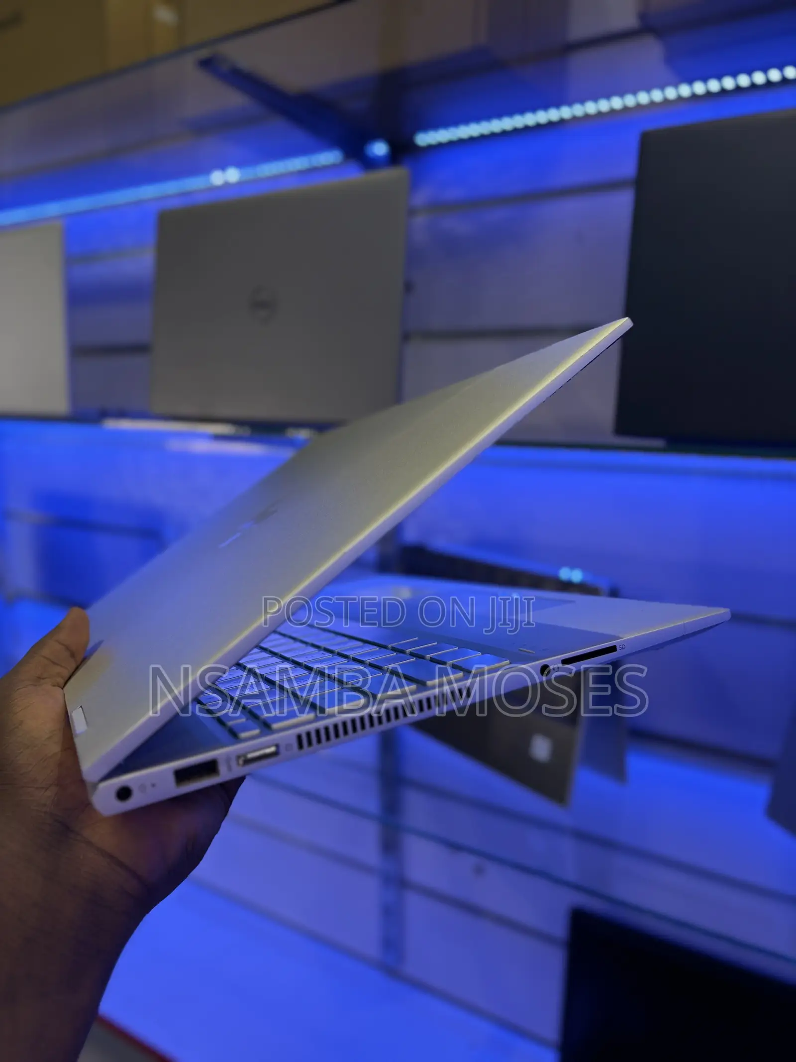 Laptop HP Envy 15-ep0xxx 16GB Intel Core i5 SSD 256GB