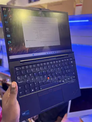 New Lenovo ThinkPad T14s G4 32GB Intel Core Ultra 7 SSHD (Hybrid) 1T