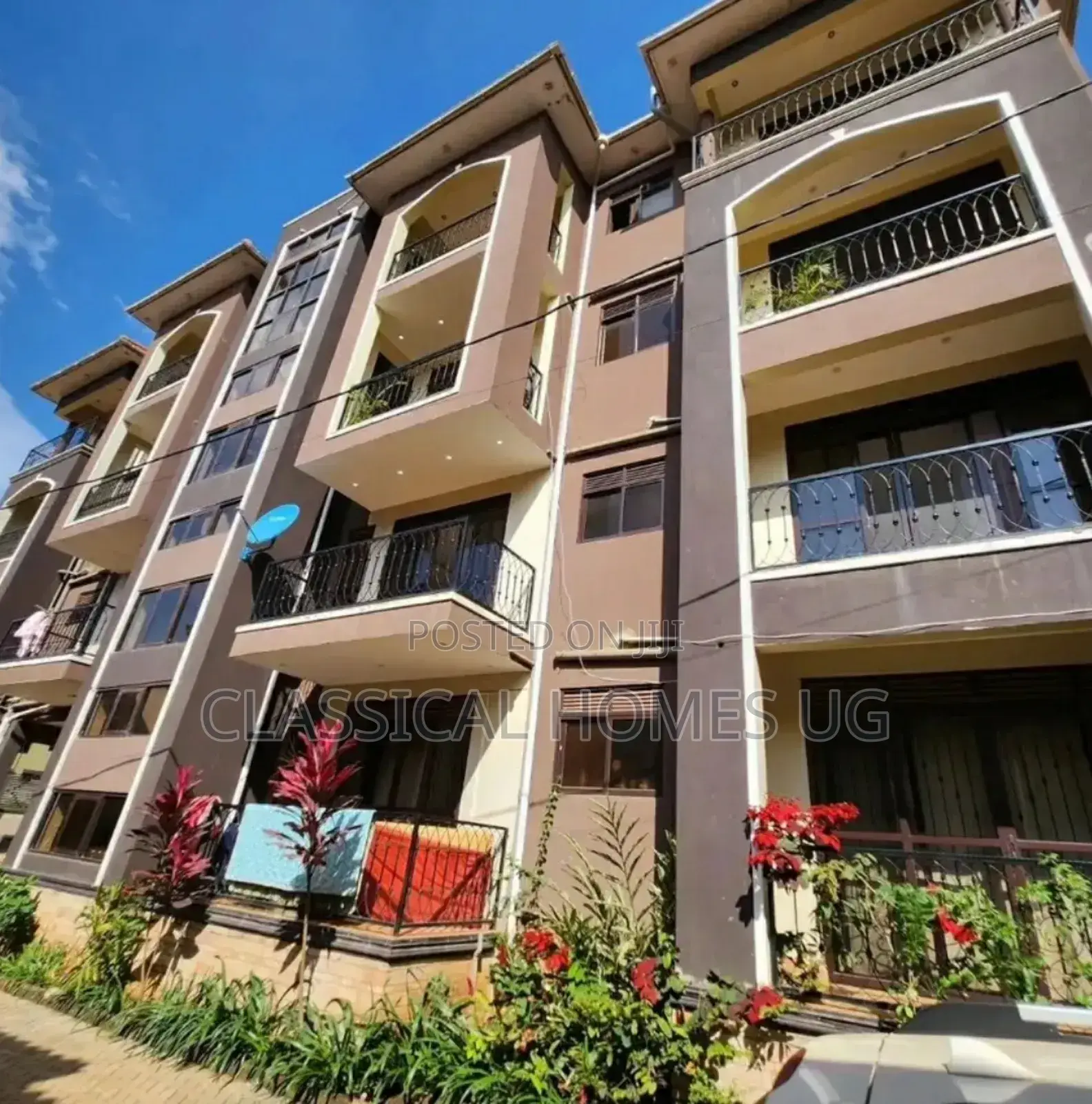 3bdrm Apartment in Lubowa Entebbe Road, Central Division for rent