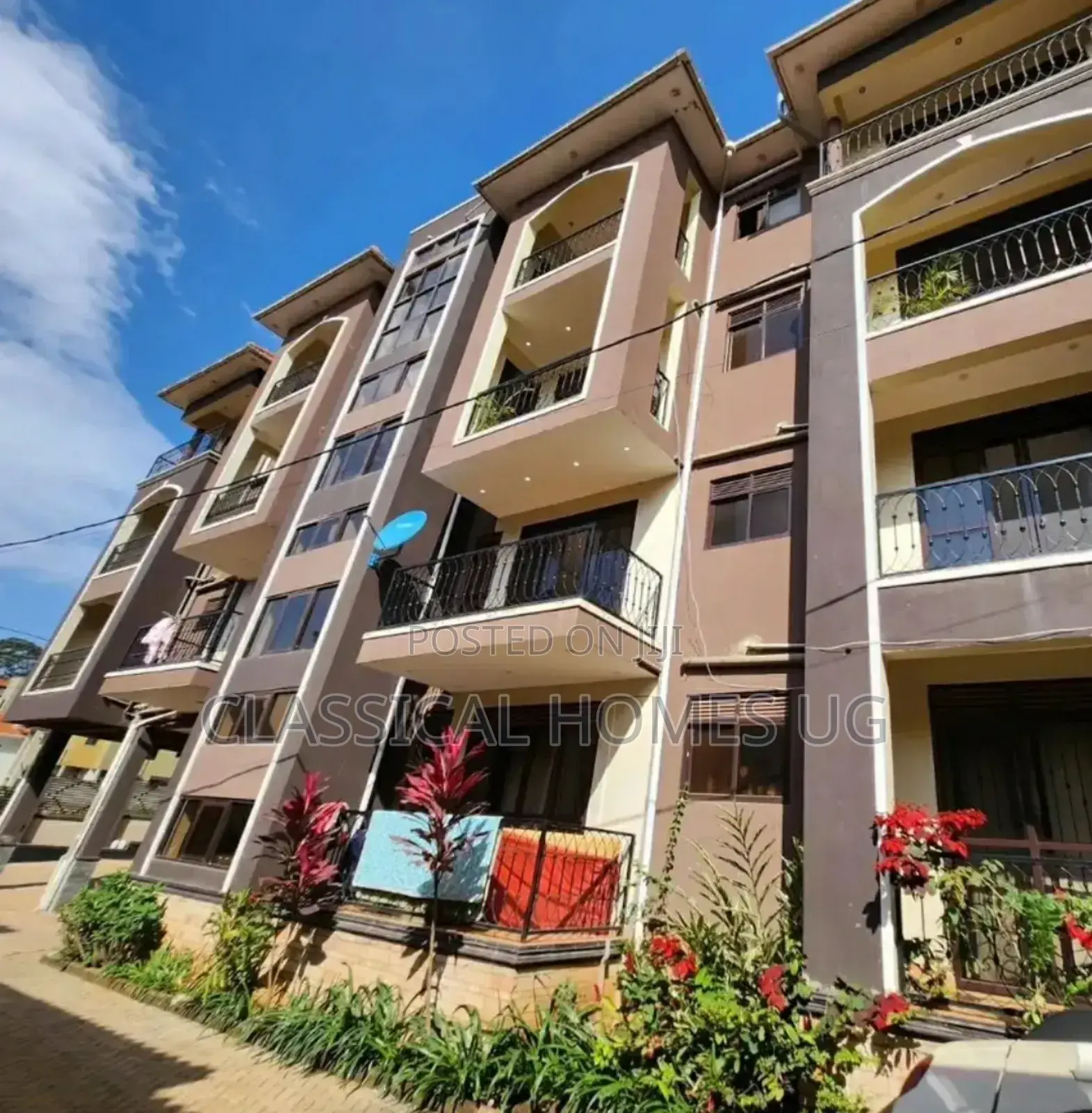 3bdrm Apartment in Lubowa Entebbe Road, Central Division for rent