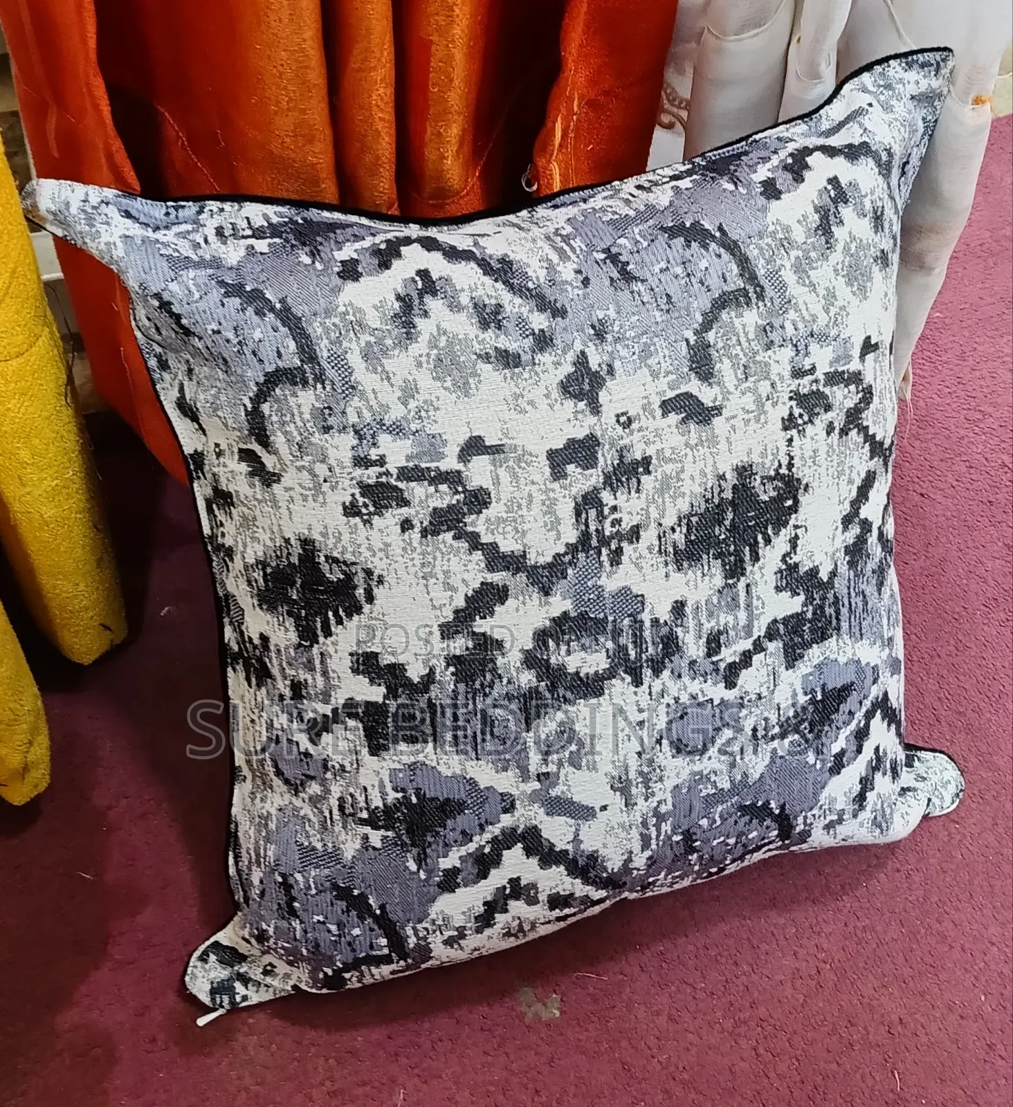 Manzi Quality Cushions