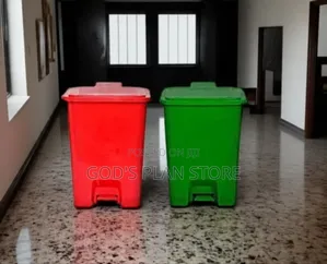Waste Rubbish Plastic Dust Bins Plastic Dust Bins 20litres Step On