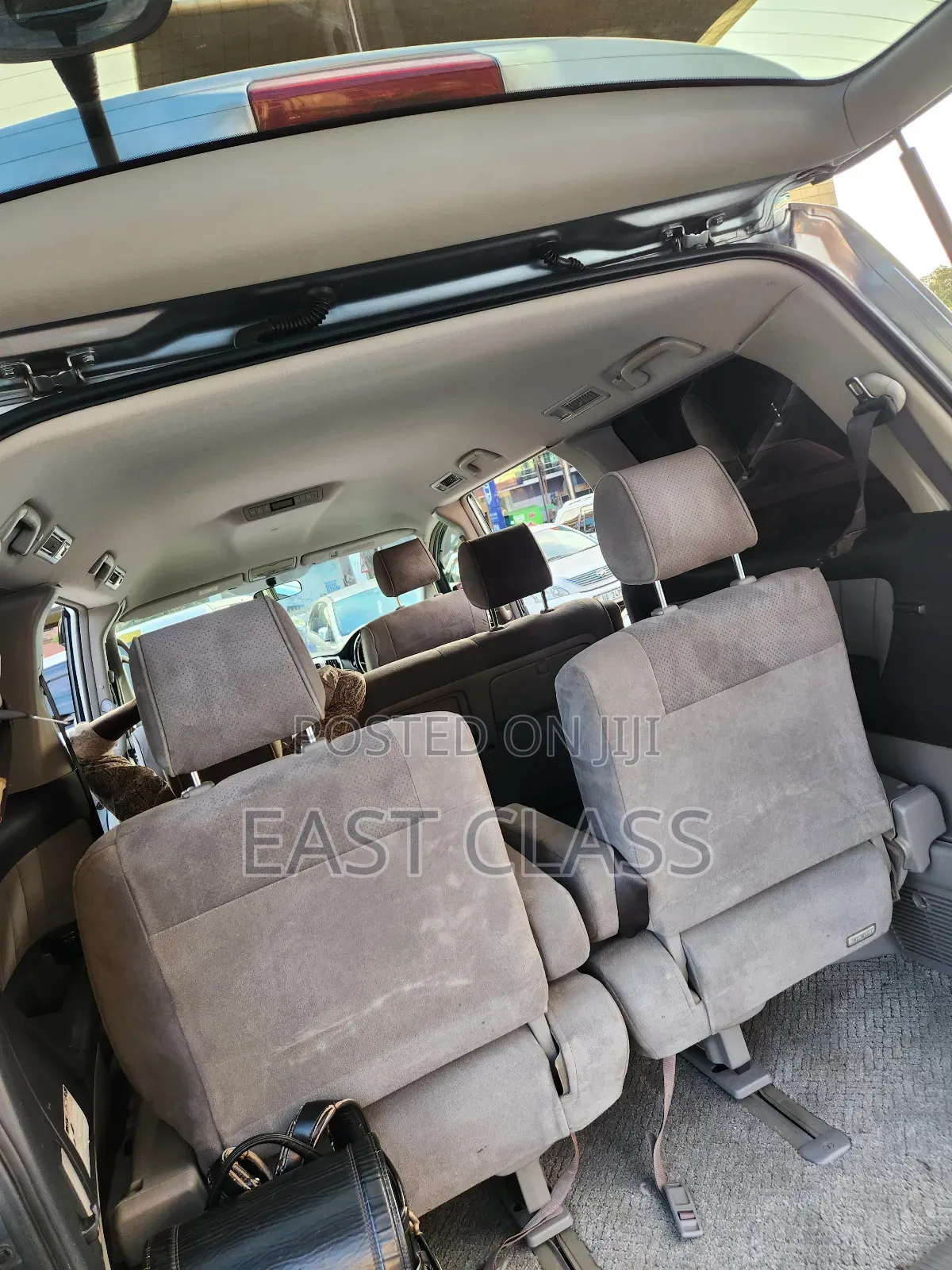 Toyota Alphard 2.4 Petrol FWD 2006 Silver