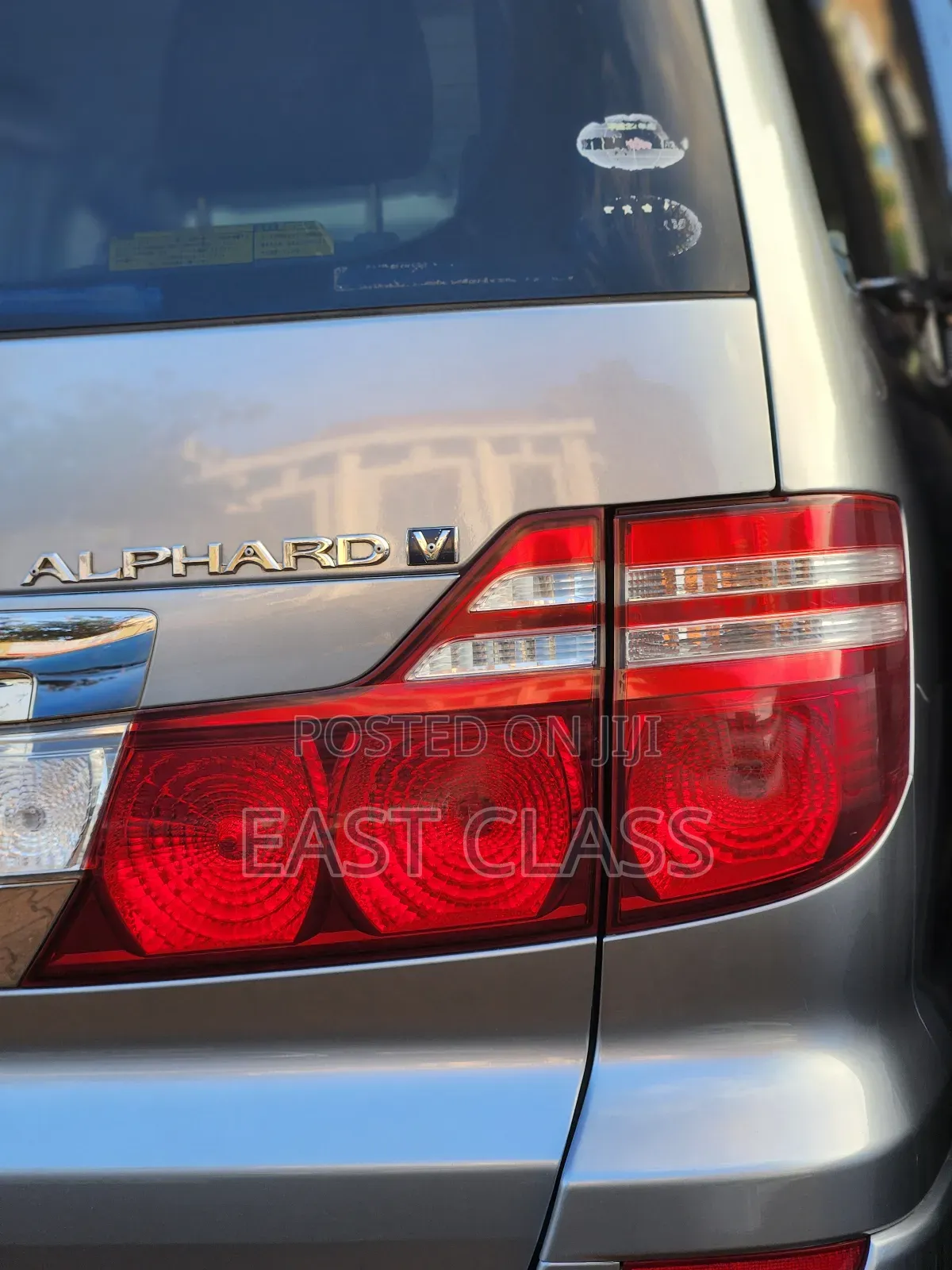 Toyota Alphard 2.4 Petrol FWD 2006 Silver