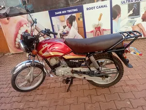 TVS XL 100 2023 Red