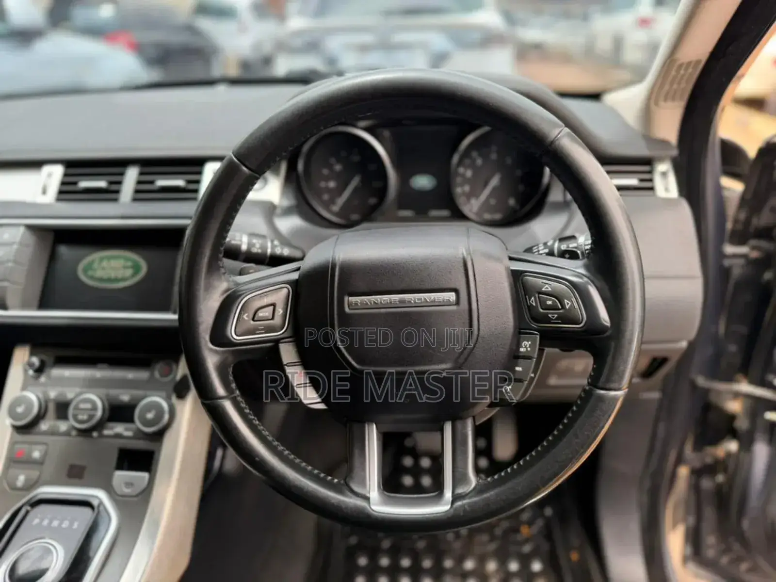Land Rover Range Rover Vogue 2016 Silver