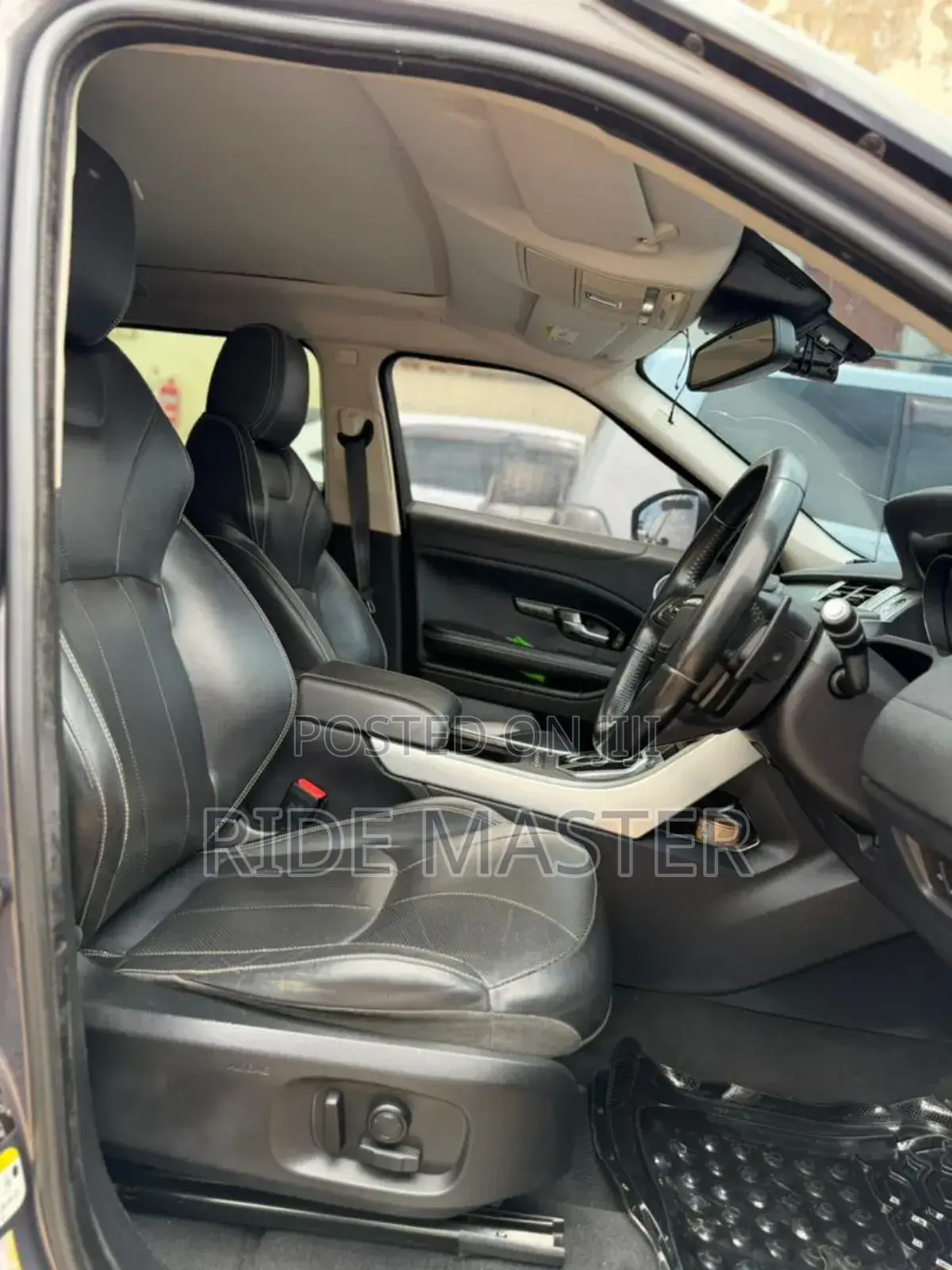 Land Rover Range Rover Vogue 2016 Silver