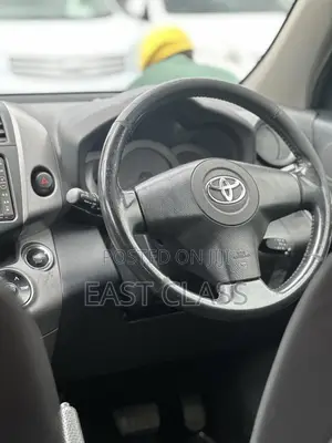 Toyota RAV4 2.0 4x4 2007 Black