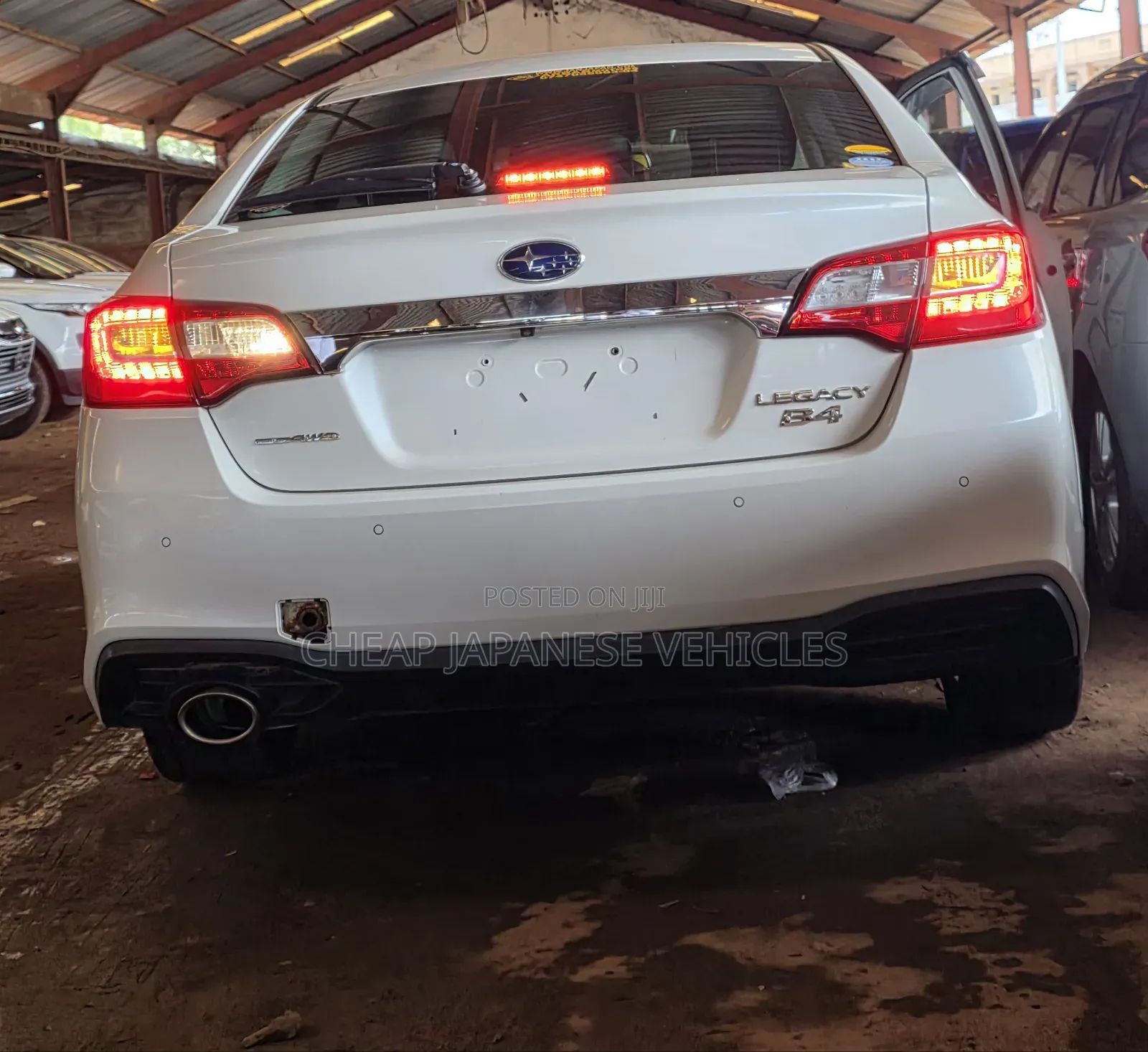 Subaru Legacy 2.5i Premium AWD 2018 White