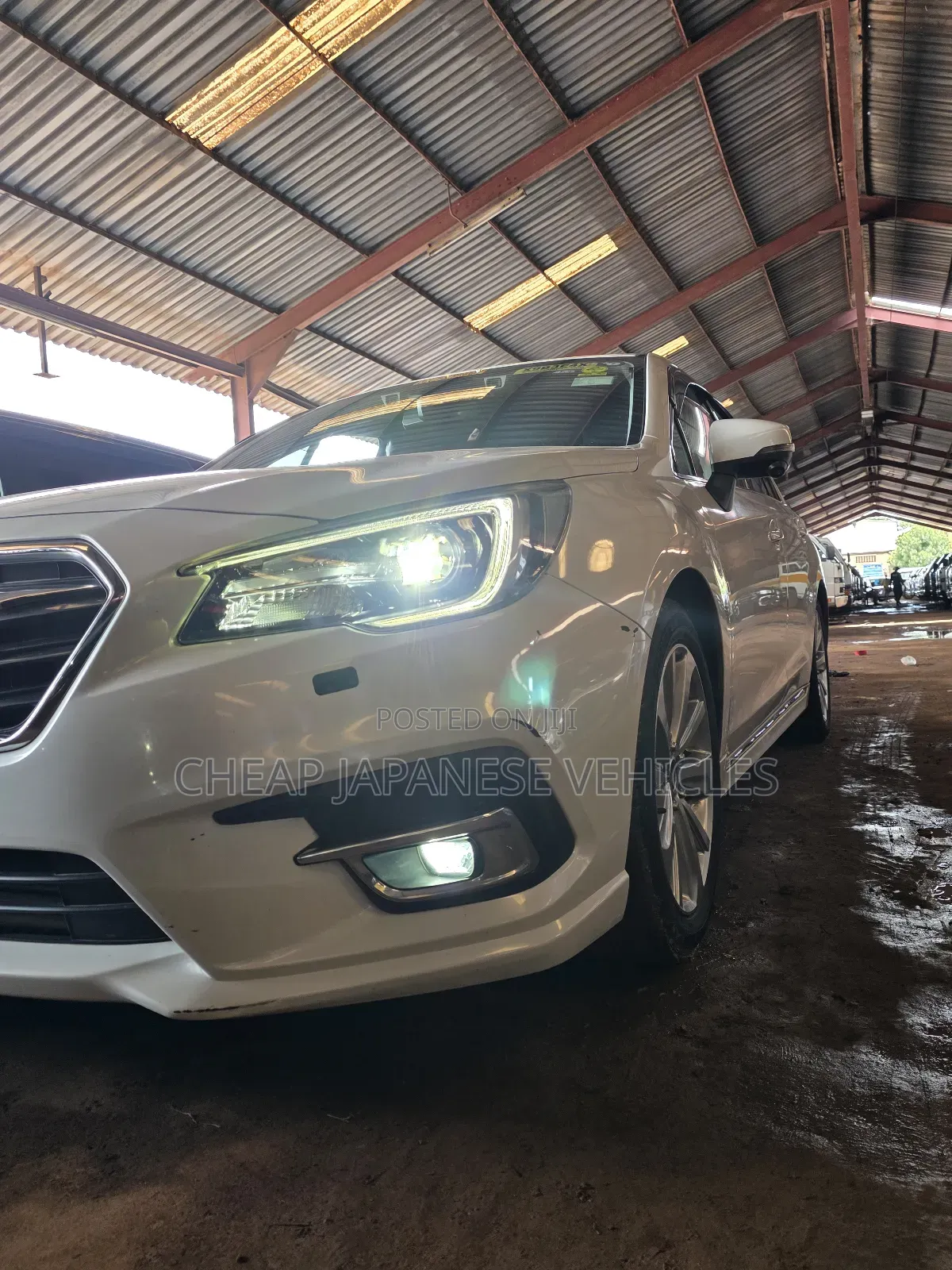 Subaru Legacy 2.5i Premium AWD 2018 White