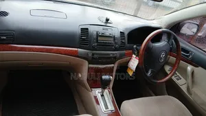 Toyota Premio 2006 Gold