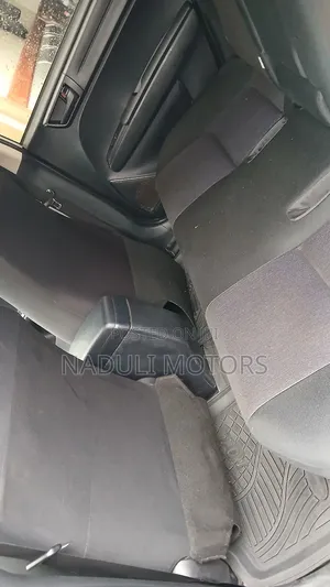 Toyota Corolla Fielder 2017 Silver