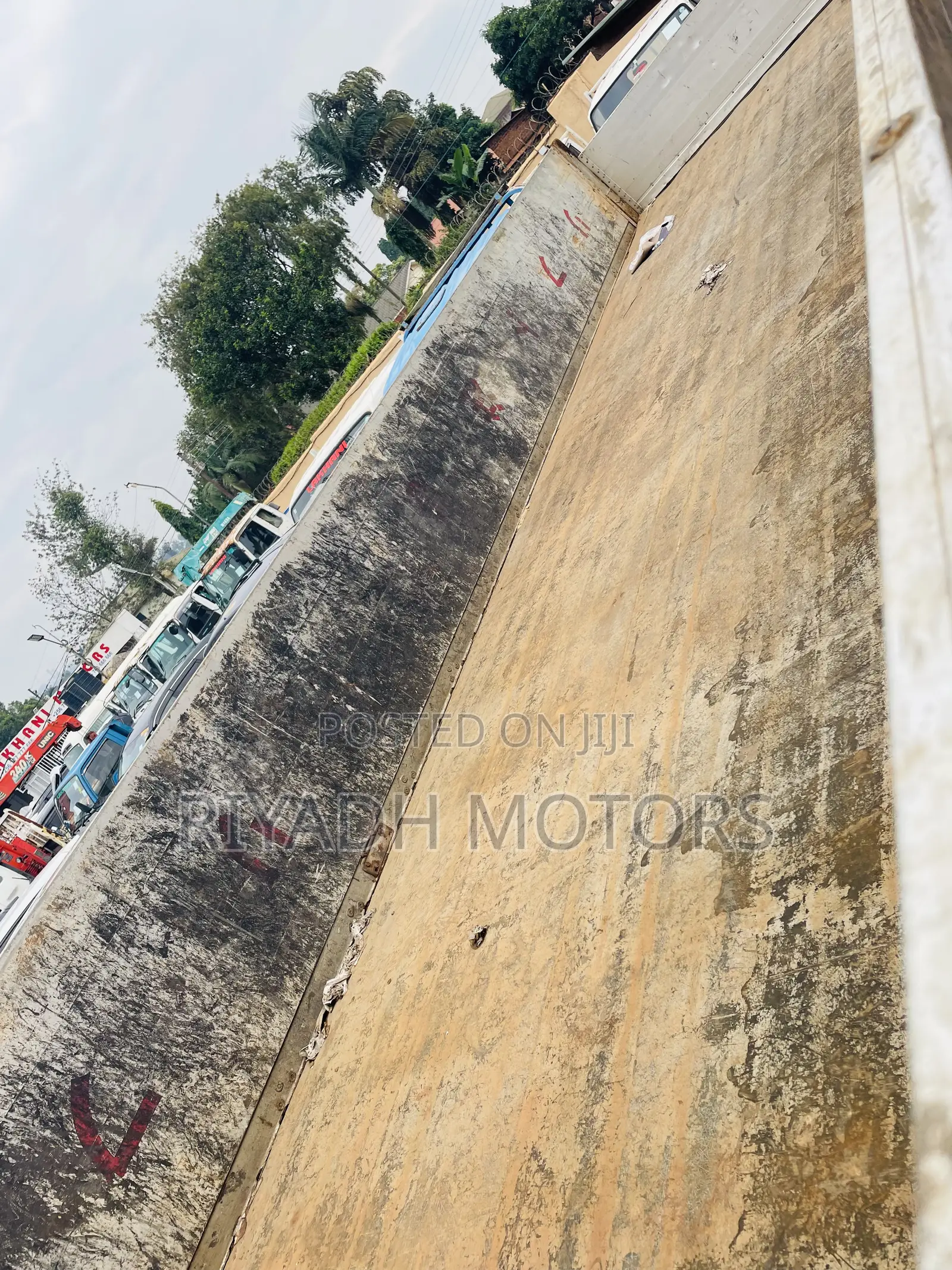 Fuso Kigulu 30ft