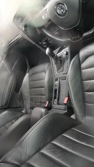 Volkswagen Golf GTI 2011 Black